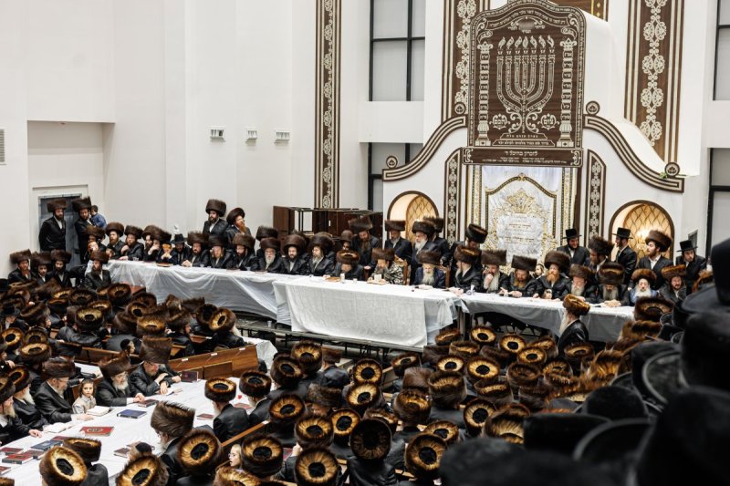 האחים לאנטשעווסקי ואייזיק ג.