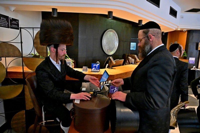 יהושע פרוכטר