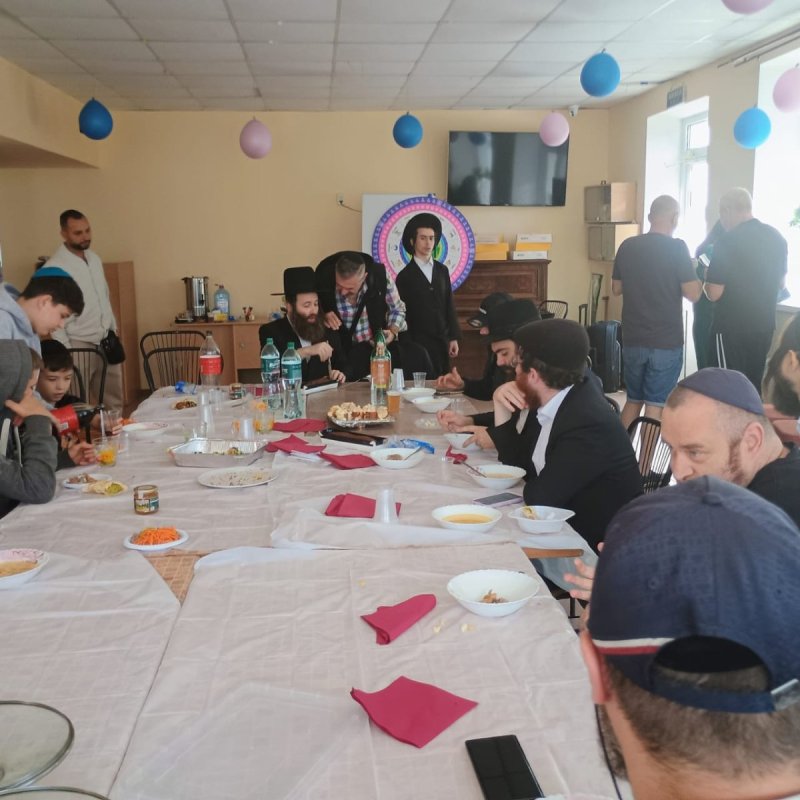 באדיבות המצלם