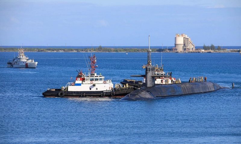 לראשונה מאז מלחמת העולם השנייה: צוללת אמריקנית הטביעה ספינה איראנית