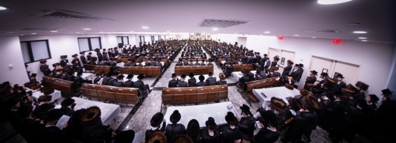 אברומי בלום, אחים לאנטשעווסקי, אייזיק י.