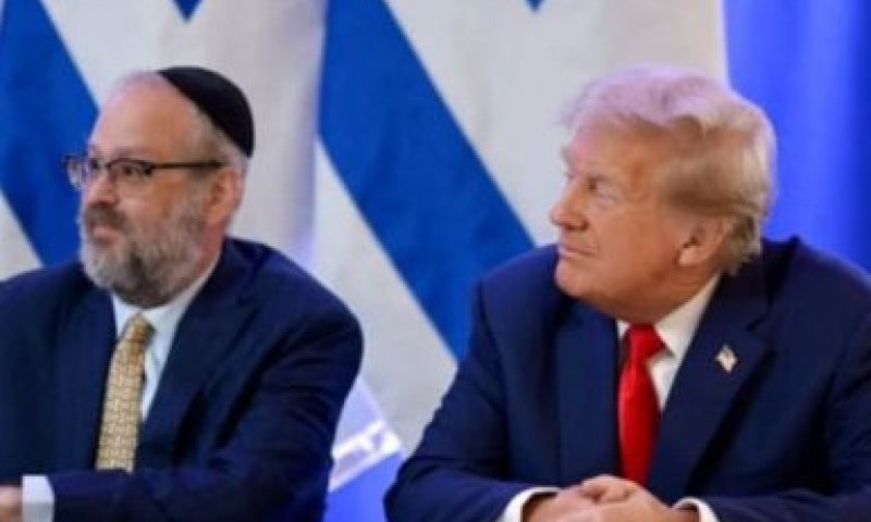 שליח הממשל למאבק באנטישמיות משבח את הנשיא טראמפ על תמיכתו הבלתי מסויגת בישראל