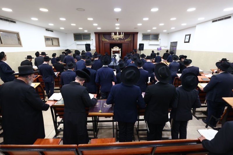 באדיבות המצלם