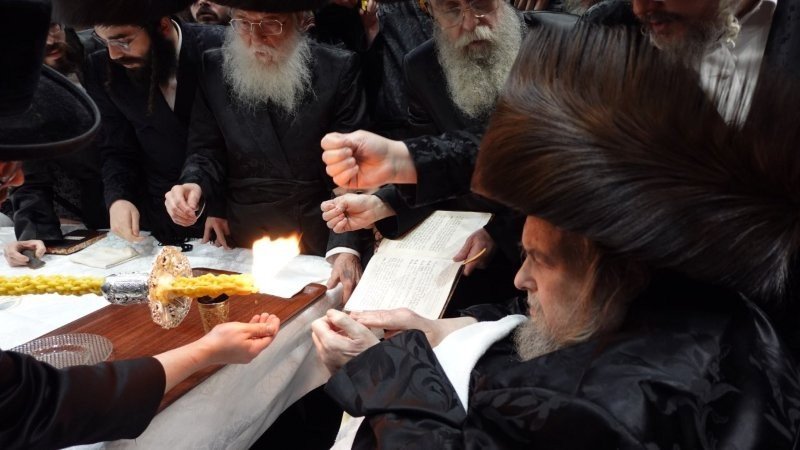 אנשיל בעק וא.מ.ש