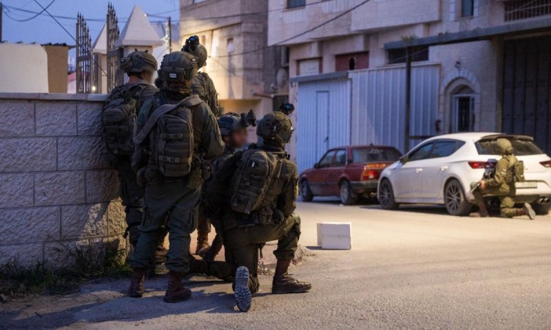 ניסה לדקור ונורה: מחבל חוסל לאחר שהסתער בסכין על כוח צנחנים