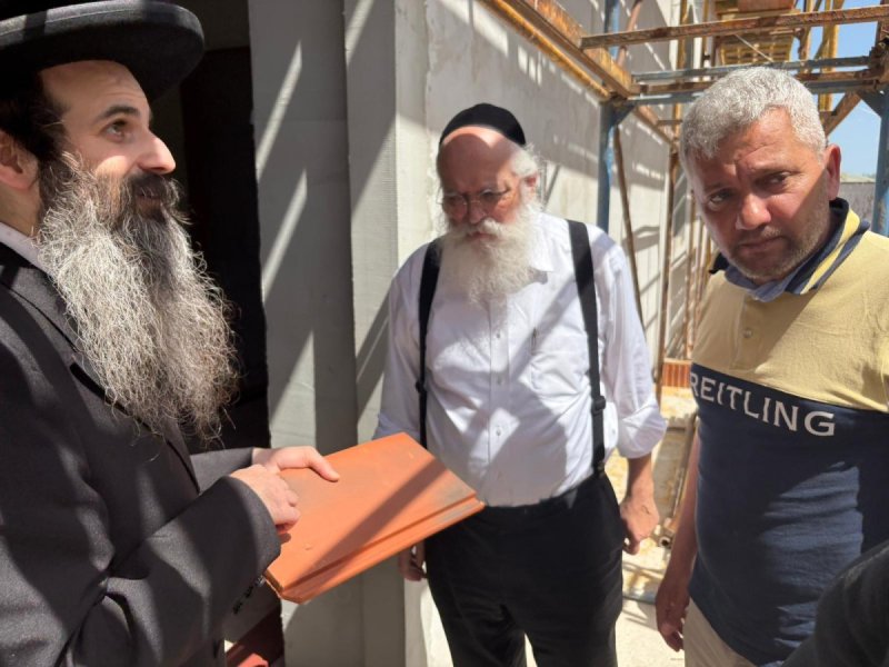 באדיבות המצלם