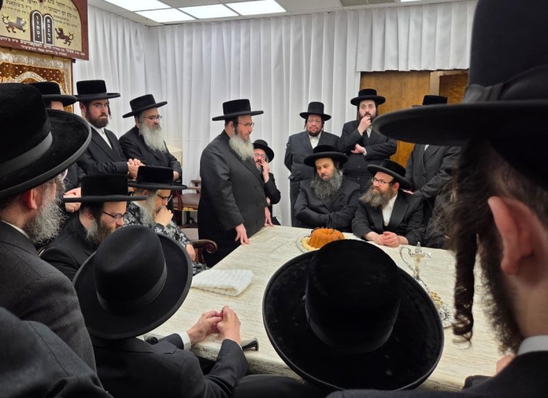 באדיבות המצלם