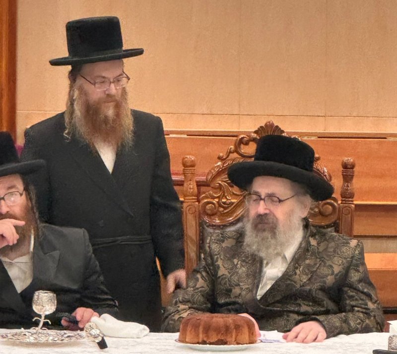 באדיבות המצלם