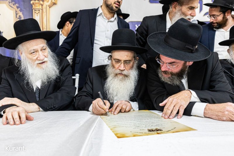 מענדי קורנט