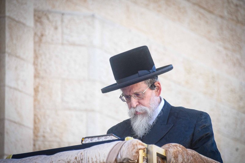 ארי קופרשטוק