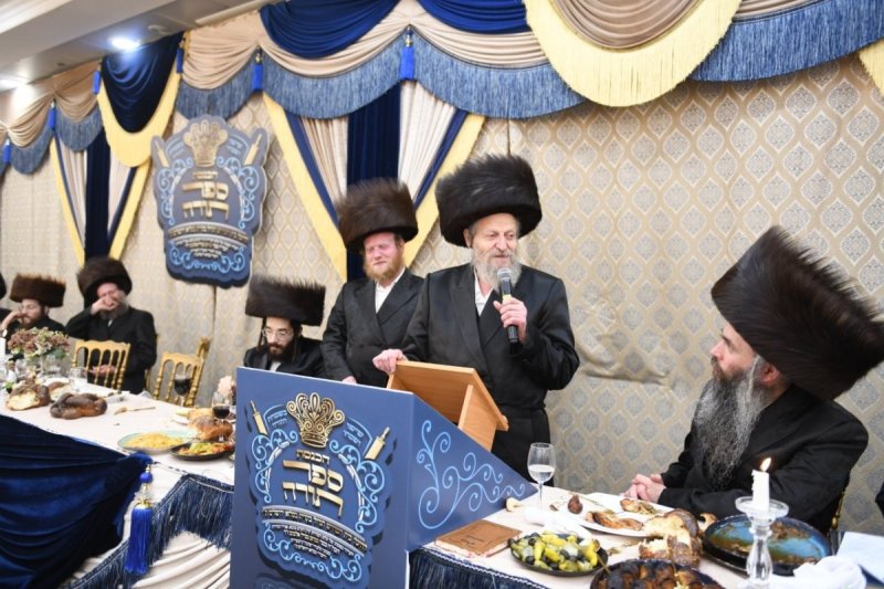 אנשיל בעק