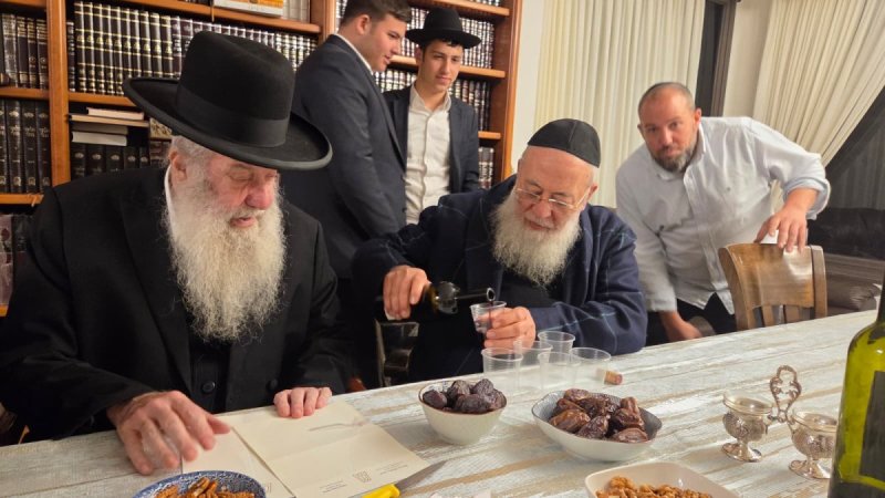 באדיבות המצלם