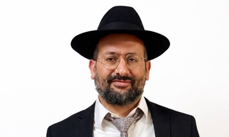 פה אחד: הגאון רבי ישי אליהו הללי נבחר לרבה של עמנואל