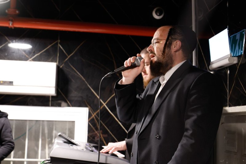 שמוליק קורלנסקי