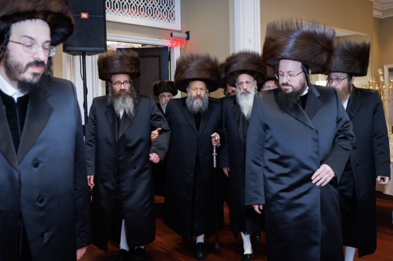 אברומי בלום והלל ל"ש