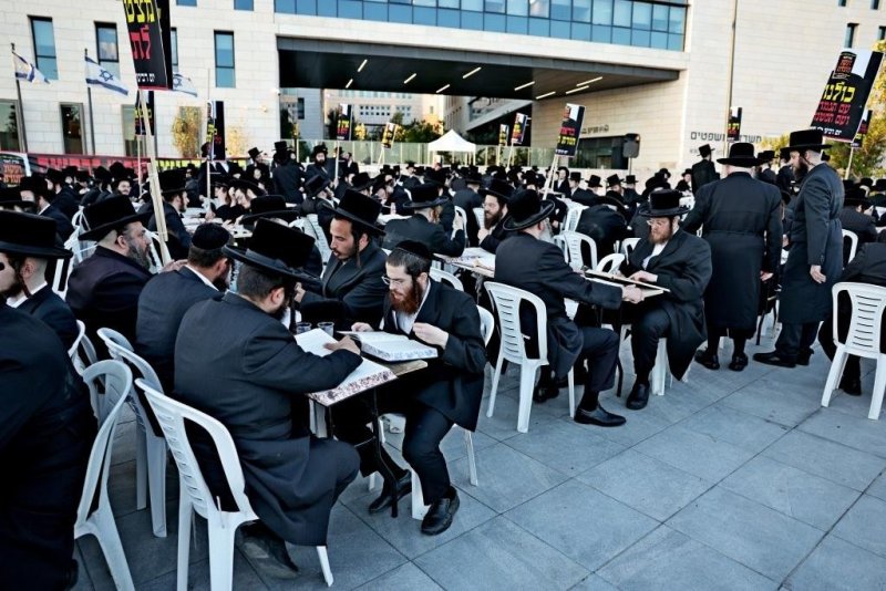 יהושע פרוכטר