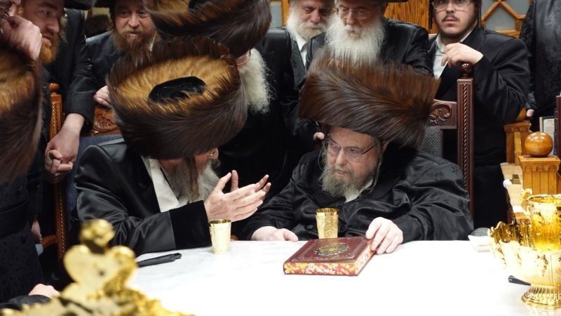 אנשיל בעק וא.מ.ש