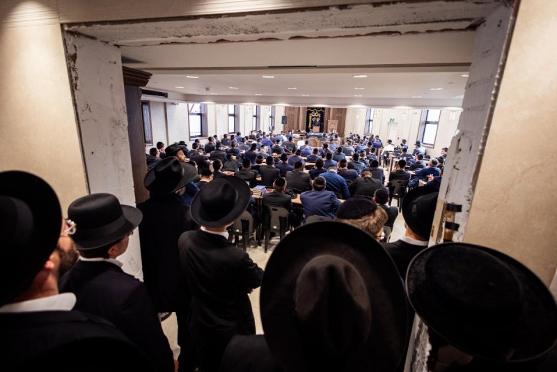 דניאל נפוסי ומאיר זלזניק