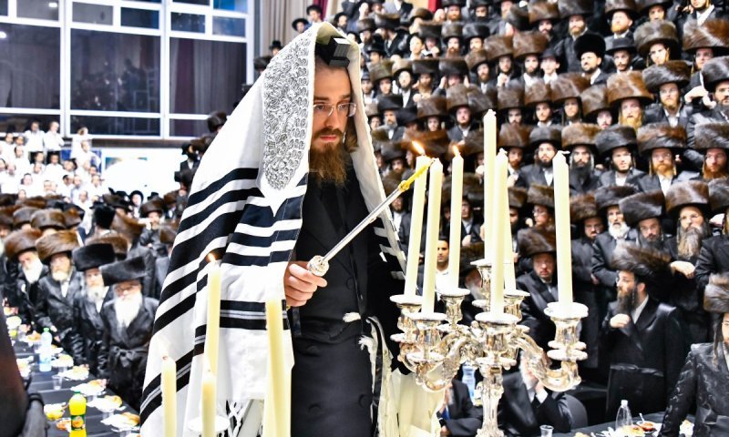 ויקרא שמו בישראל: שמחת הברית לבנו של האדמו"ר מסאדיגורה