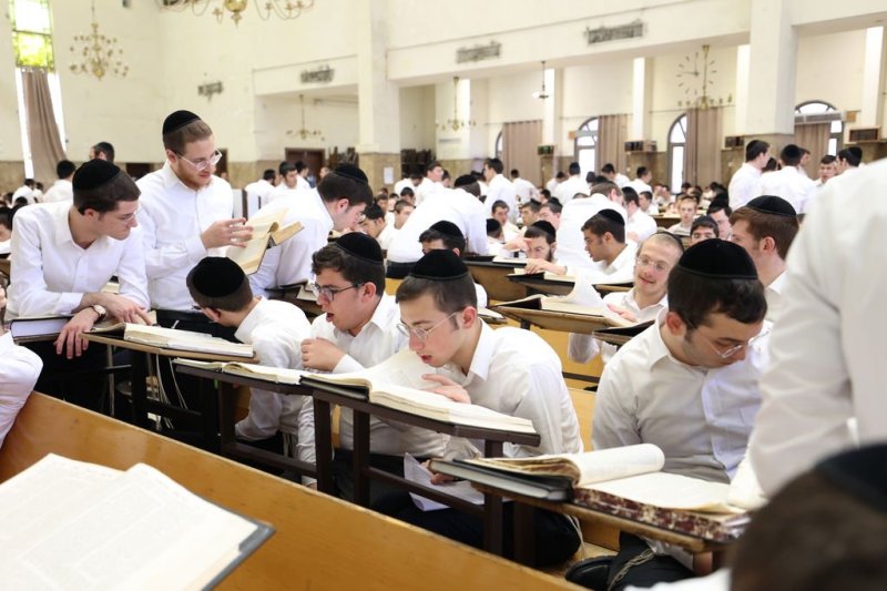 באדיבות המצלם