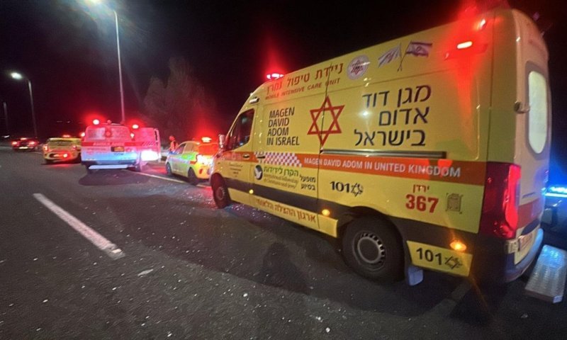 מטח כבד מלבנון לצפון: הרוגה מפגיעה בצומת מחניים, 2 נפצעו קל