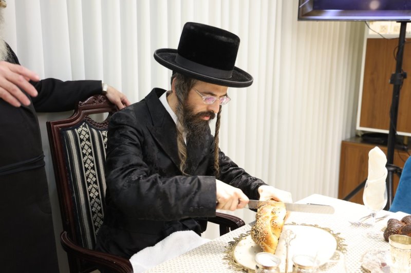 באדיבות המצלם