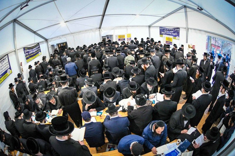 ארי קופרשטוק