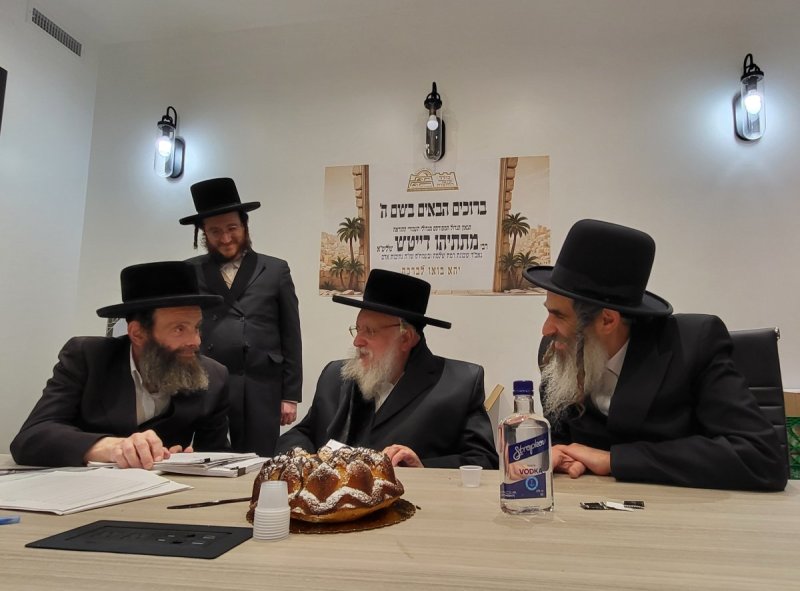 באדיבות המצלם