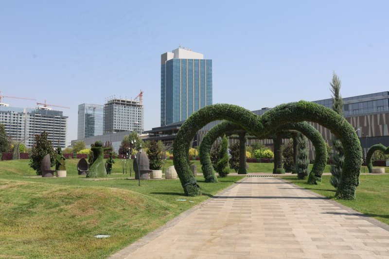 מרדכי לובעצקי