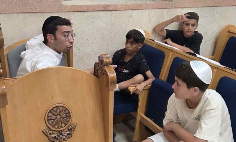 "הוא כבר לא יחזור לסניף": פרידה מצמררת מהחתן מאיר שער ז"ל שהאיר לבבות