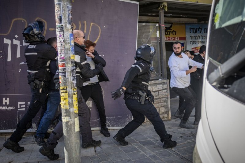 יונתן זינדל, פלאש90