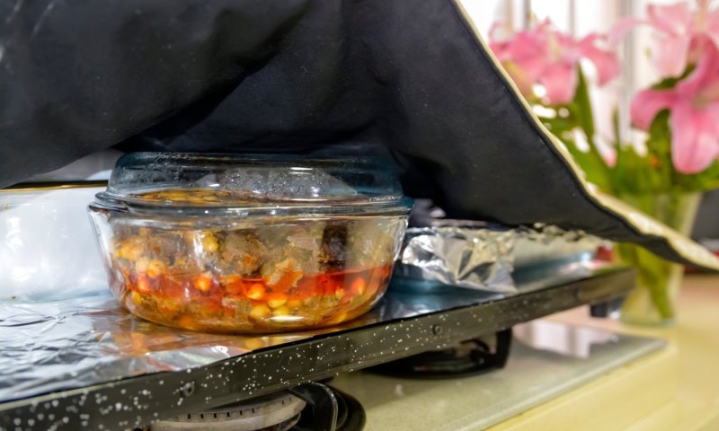 אבא שיודע הכל: "בשקט בשקט, כרסם בי פחד. ואם היא תקפוץ באמצע השבת?"