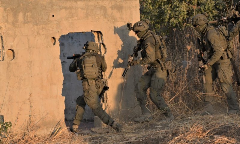 תיעוד: לוחמי הימ"מ בעת מעצרו נוכל פלסטיני בלב רמאללה