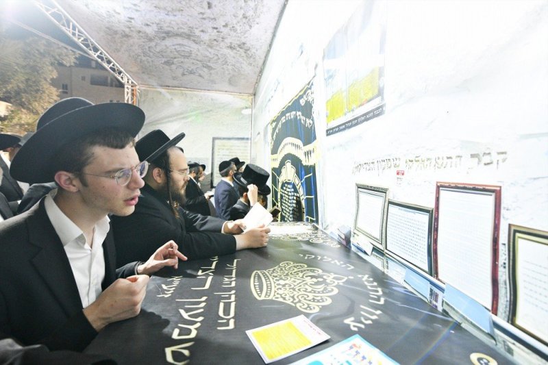 ארי קופרשטוק ומאיר אדרי