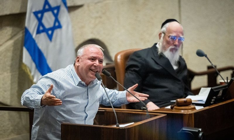 אמסלם במתקפה: "היועמ"שית ובית המשפט אנטישמים"