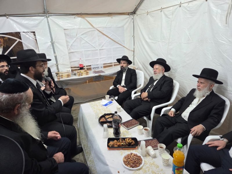 באדיבות המצלם