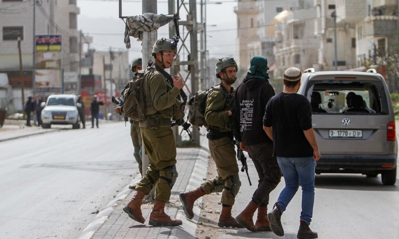 העלילה שהתפוצצה בפנים: תושב חווארה ניסה להמציא תקיפה - וסיים באזיקים