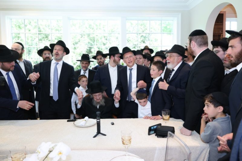 דניאל נפוסי ואלי קובין