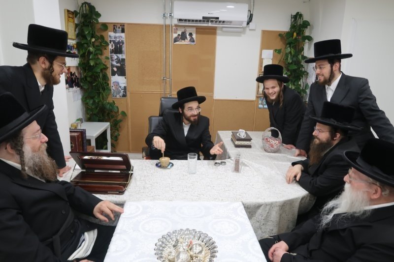 באדיבות המצלם