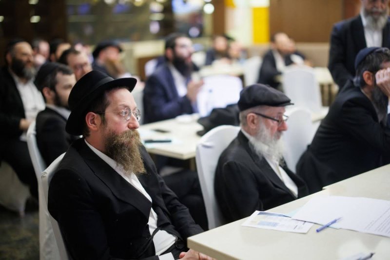 לוי נאזרוב
