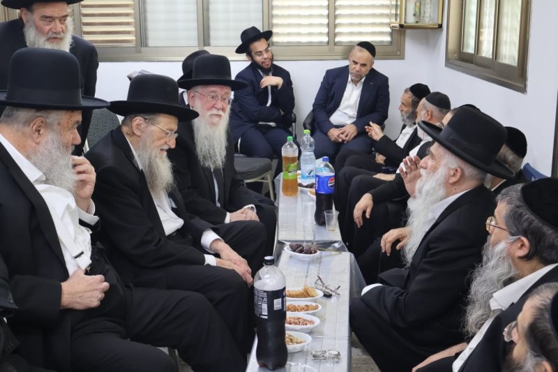 באדיבות המצלם
