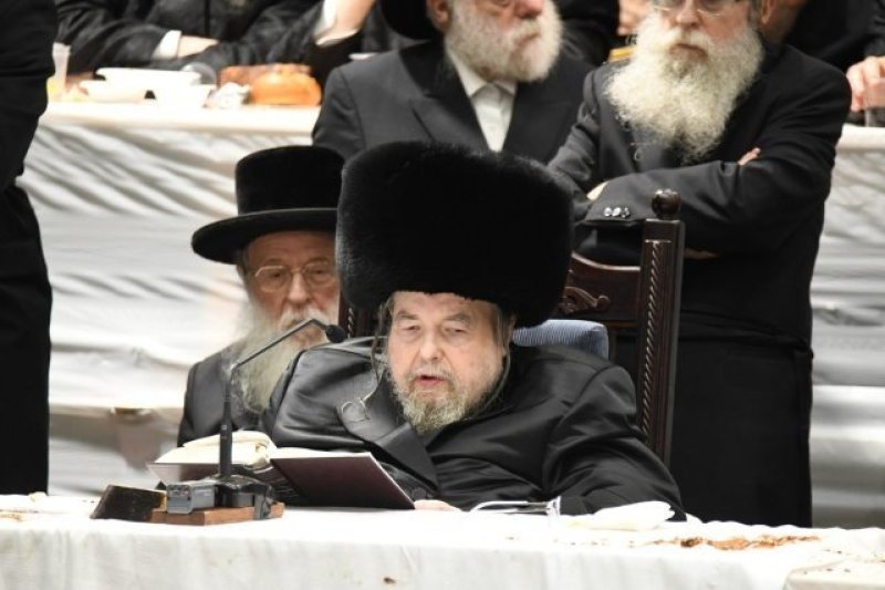 אנשיל בעק וא.מ.ש