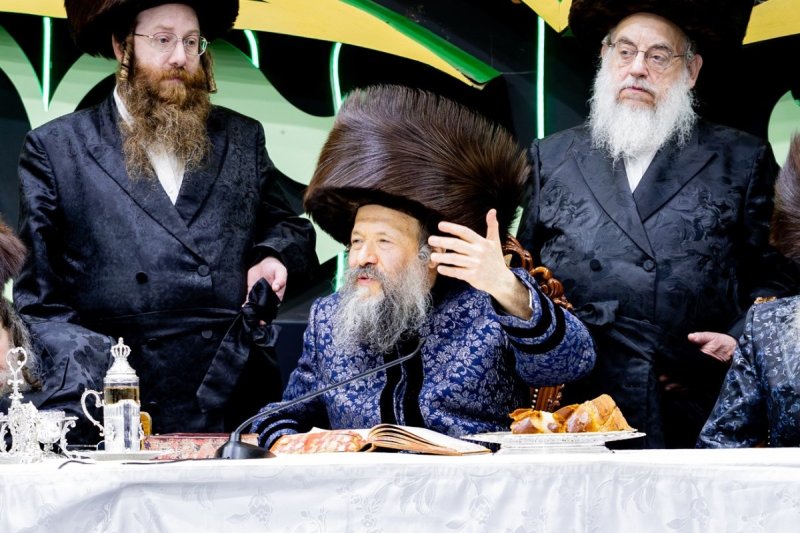 אברומי בלום, אחים לאנטשעווסקי, אייזיק ג. ואייזיק י.