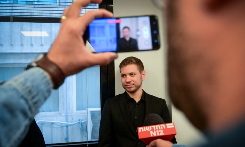 האסטרטג של טראמפ לשעבר: "תעיפו את יאיר ממיאמי, שימו עליו מדים"