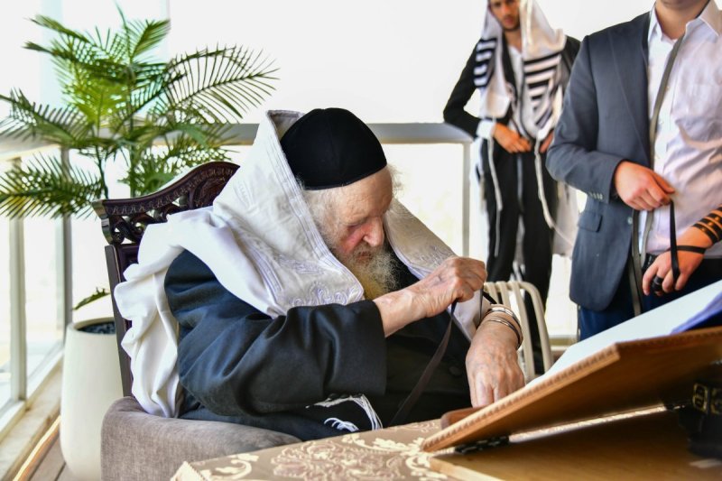 שוקי לרר