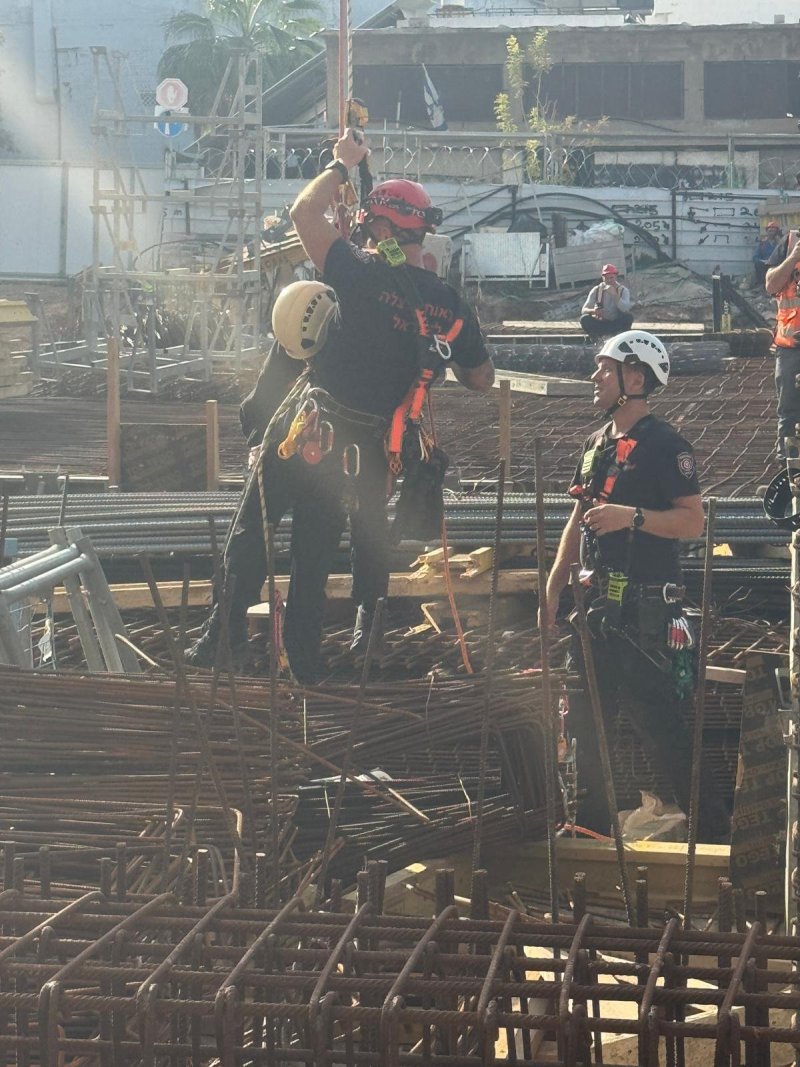 דוברות והסברה תחנת תל אביב-יפו