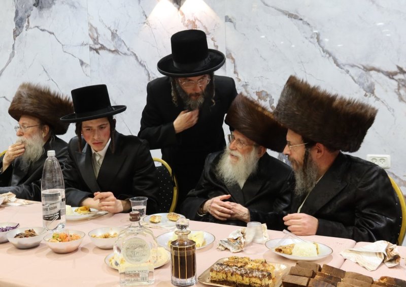 א. שטול