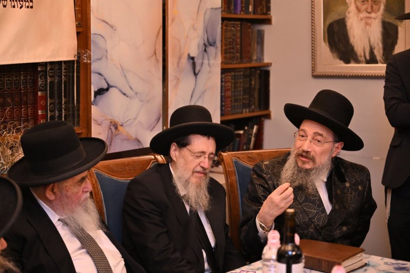 ליפא מוזר ושמוליק קורלנסקי