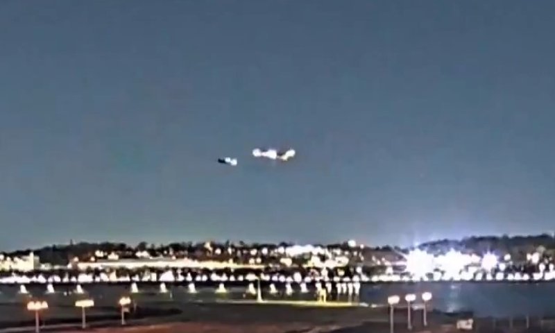 תיעוד חדש מההתרסקות בוושינגטון: רגעי ההתנגשות הקטלנית בין מטוס הנוסעים למסוק הצבאי נחשפים