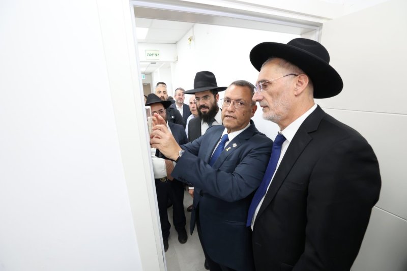 קובי הר צבי